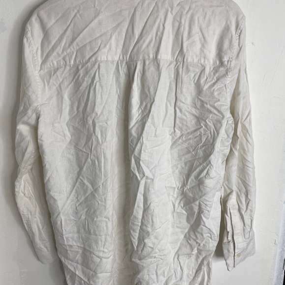 White button up - Picture 3 of 4